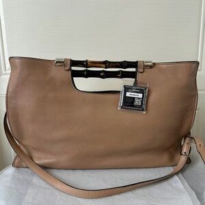 Pre-owned GUCCI Calfskin Shoulder Bag Bamboo handle  Large